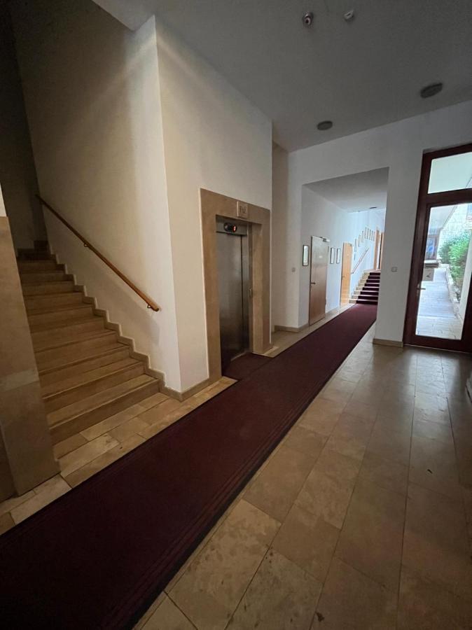 Pleasure Place Apartment Budapest Eksteriør billede